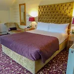 Raheen Woods Szálloda 4*