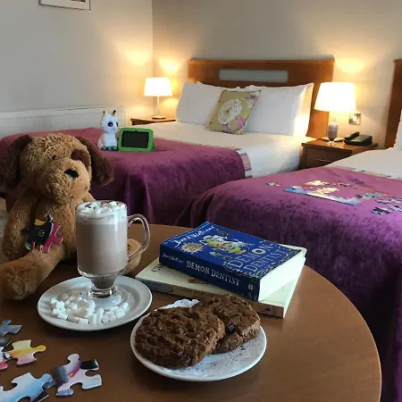 Raheen Woods Hotel