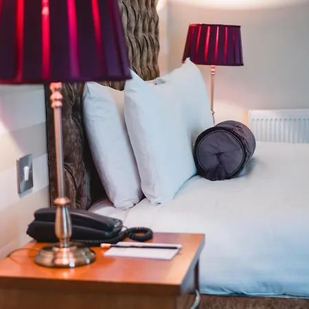 Hotel Raheen Woods