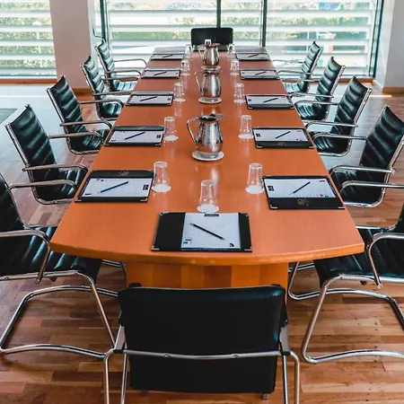 Hotel Raheen Woods Athenry