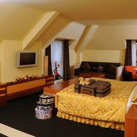 Raheen Woods 4* Athenry