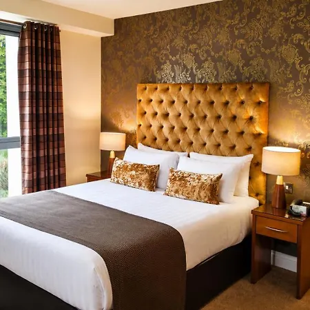 Hotel Raheen Woods