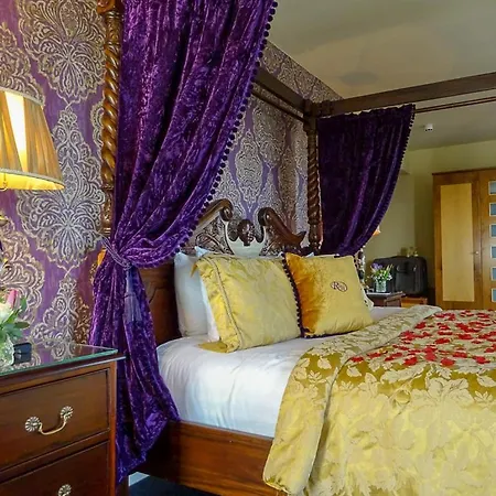 Hotel Raheen Woods