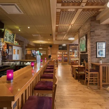 Hotel Raheen Woods Athenry