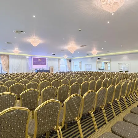 Raheen Woods 4* Athenry