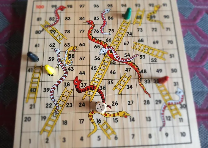 Hotel Raheen Woods 4*