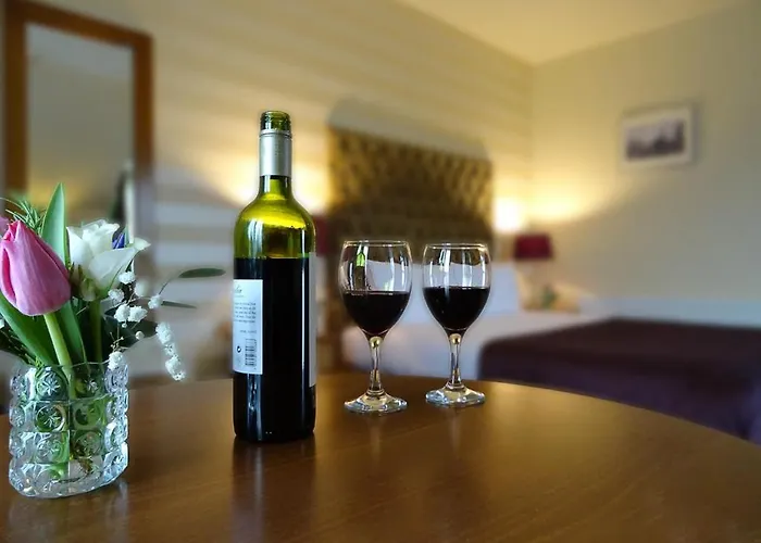 Raheen Woods 4* Атенрай