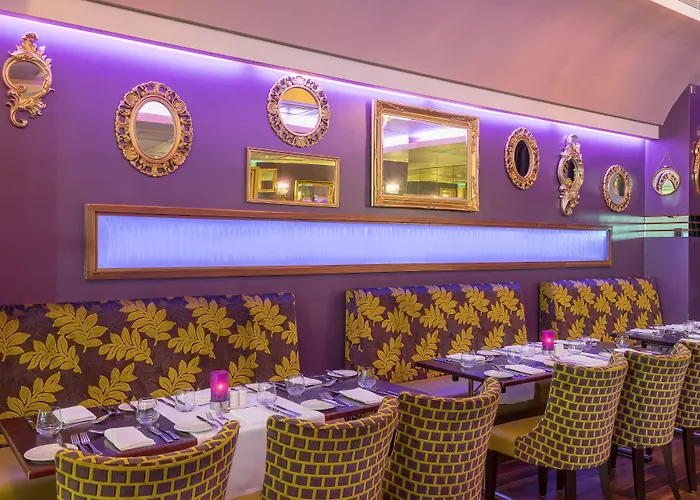 Raheen Woods Отель 4*